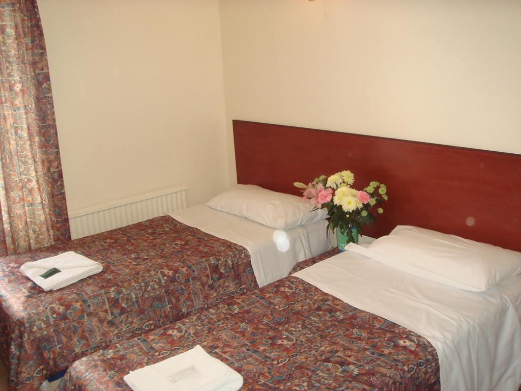 Regency Court Hotel Лондон Экстерьер фото