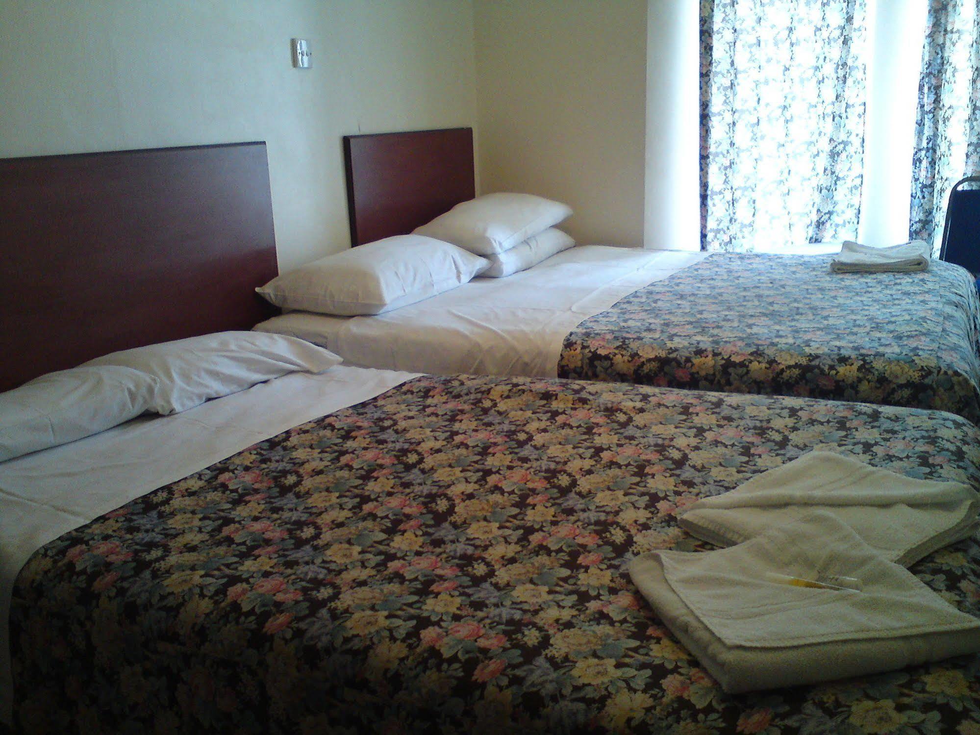 Regency Court Hotel Лондон Экстерьер фото